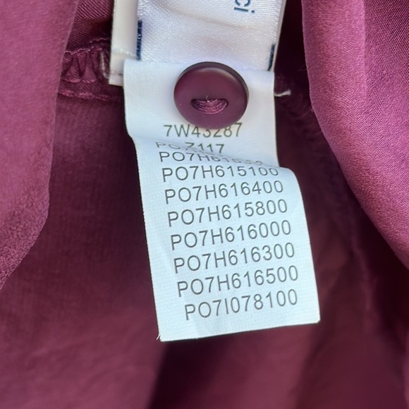 Lucky Brand Long Sleeve V-Neck Top Size XS - Picture 11 of 11